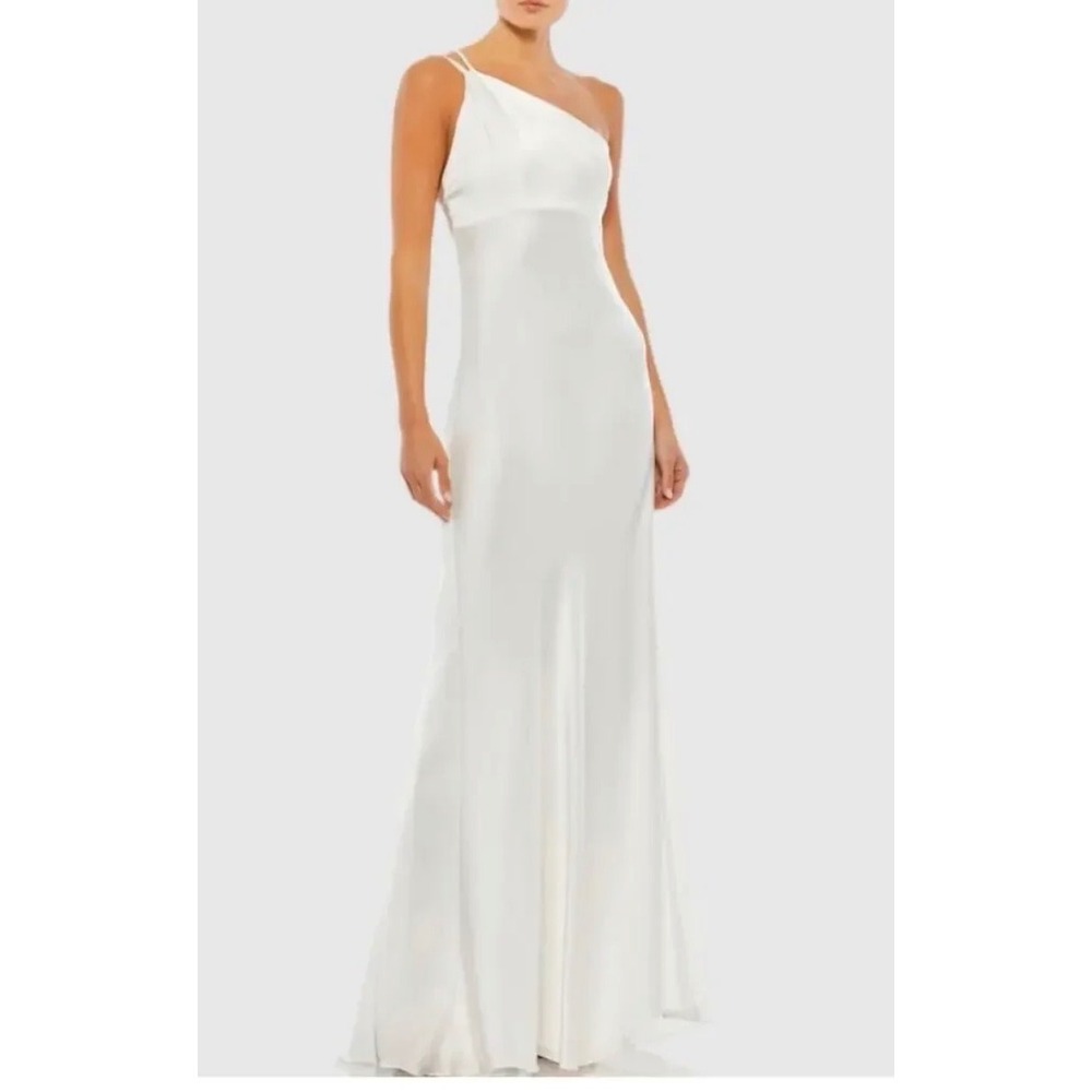 IEENA for Mac Duggal White One Shoulder Satin Gown 55385 WHT 0